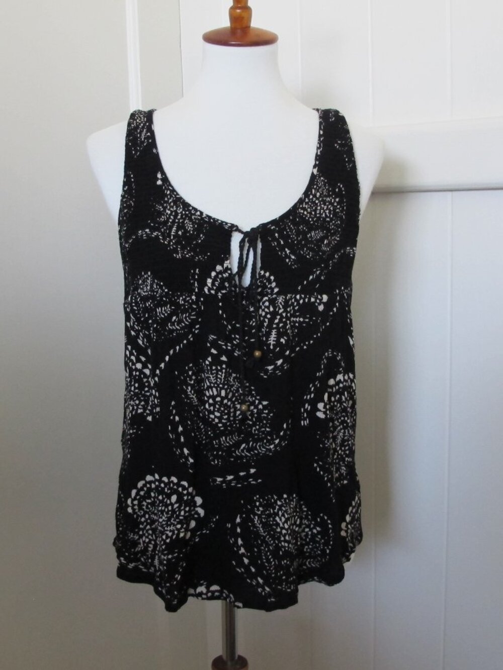 O'Neill | Racerback Printed Summer Keyhole Top